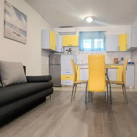 Luna Apartman