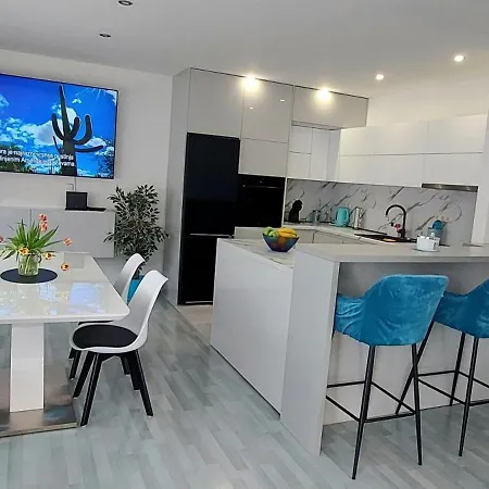 Apartment Luna *